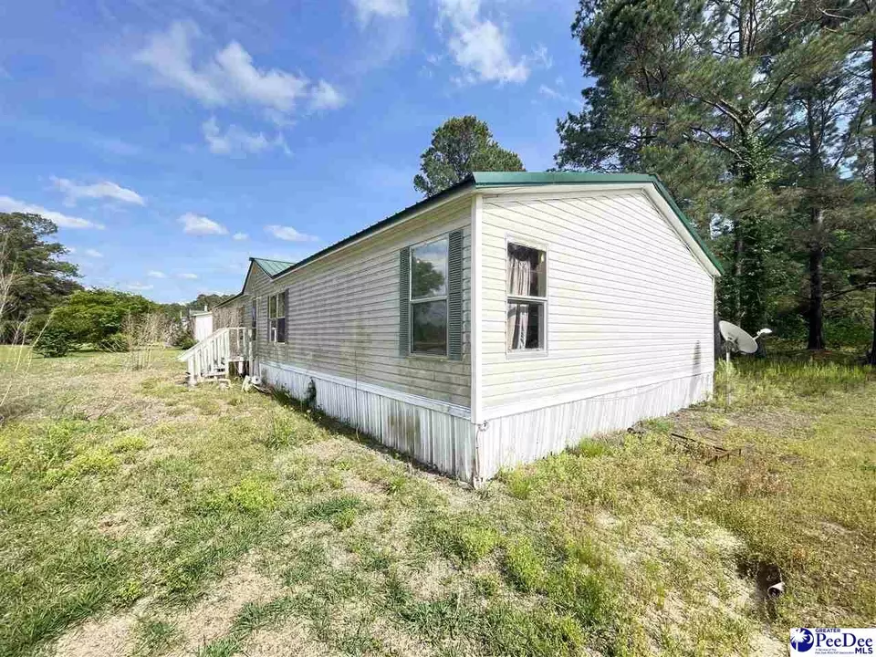  7116 Bethel Rd, Florence, SC 29506 photo 3