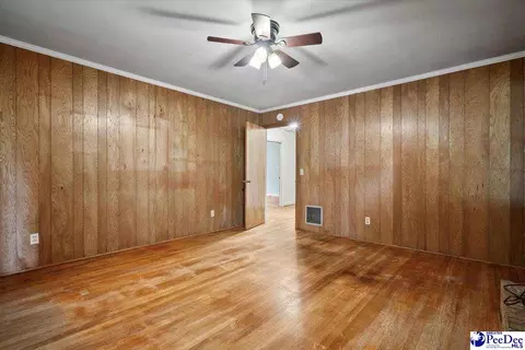 1817 E Sandhurst Dr, Florence, SC 29505 photo 9