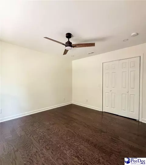 917 W Calhoun St, Dillon, SC 29536 photo 7