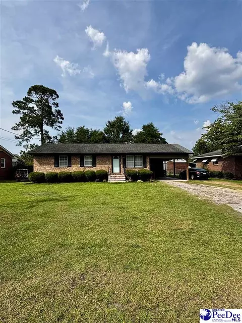 1213 E Washington St, Dillon, SC 29536 photo 2