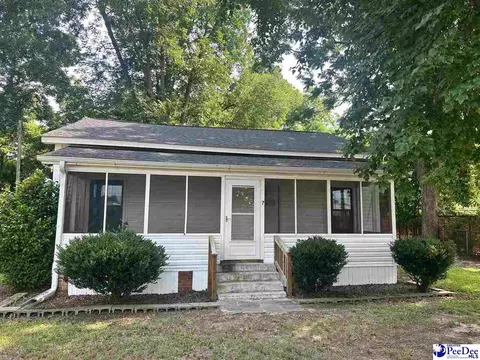 7 Stokes St, Cheraw, SC 29520 photo 1