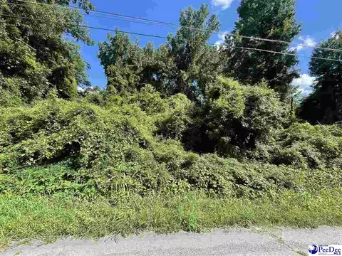 32 2nd Ave, Bennettsville, SC 29512