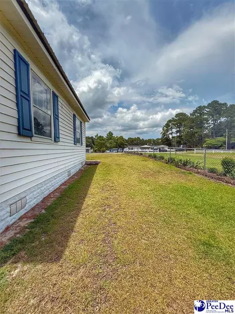 1817 Southern Acres Loop, Dillon, SC 29536 photo 20