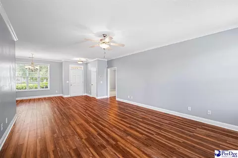 273 E Thorncliff Rd, Florence, SC 29505 photo 8