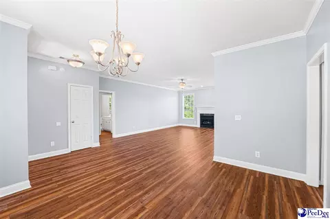 273 E Thorncliff Rd, Florence, SC 29505 photo 6