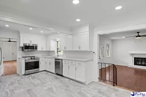 2525 Third Loop Rd, Florence, SC 29501 photo 10