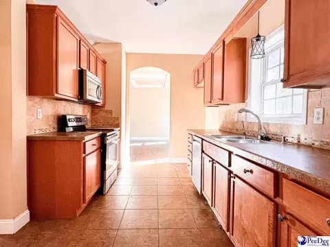 421 E Academy St, Latta, SC 29565 photo 15
