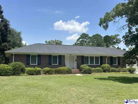 Exterior - 302 State Rd, Cheraw, SC 29520 photo 1 of 5