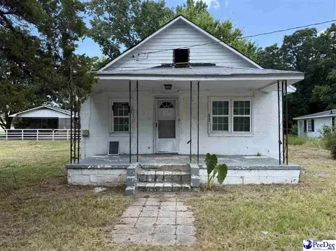 306 Cypress St, Dillon, SC 29536 photo 2