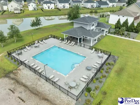 Exterior - 992 Abigail Ct, Florence, SC 29501 photo 2 of 11