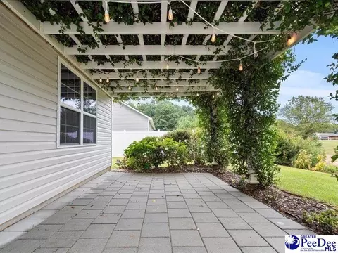 Exterior - 992 Abigail Ct, Florence, SC 29501 photo 7 of 11