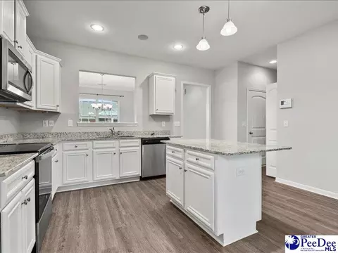 Kitchen - 992 Abigail Ct, Florence, SC 29501 photo 4 of 5
