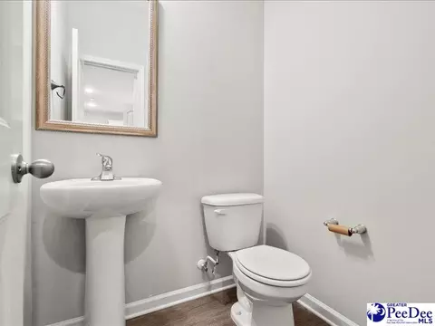 Bath - 992 Abigail Ct, Florence, SC 29501 photo 1 of 5