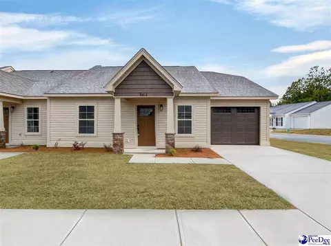 1718 Tuxedo Jct, Effingham, SC 29541