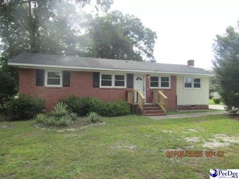 1743 Williamsburg Cir, Florence, SC 29506