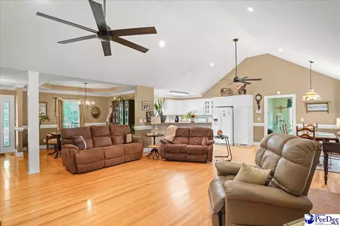704 Edgewood Dr, Cheraw, SC 29520 photo 14