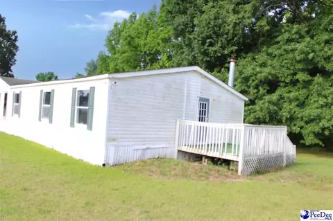 1293 Don Ct, Dillon, SC 29536 photo 3