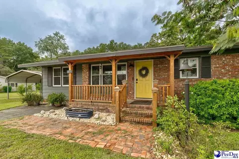 820 Oleander Dr, Darlington, SC 29532