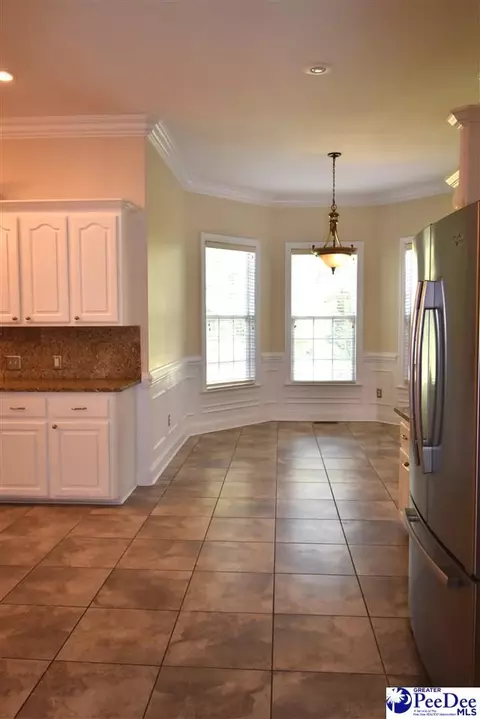 Kitchen - 3116 Brookstone Dr, Effingham, SC 29541 photo 8 of 8