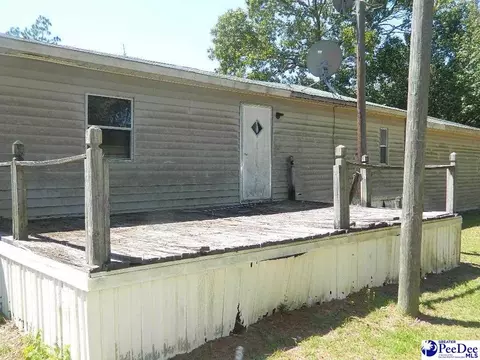 2002 Catalpa Dr, Dillon, SC 29536 photo 6