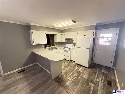 3209 Crestview, Florence, SC 29501 photo 13