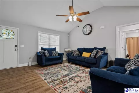 112 E Thorncliff, Florence, SC 29505 photo 5