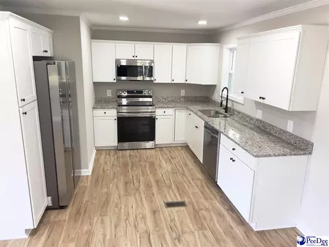 342 Lee St, Scranton, SC 29591 photo 2