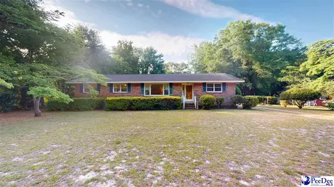 1640 Baywood Cir, Hartsville, SC 29550