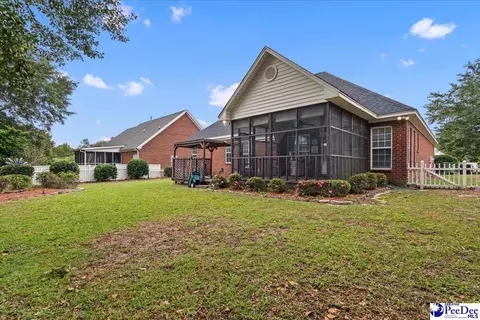 2136 Sumac Dr, Florence, SC 29505 photo 3