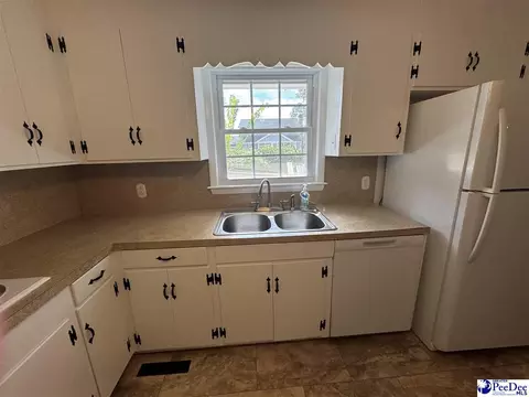 1012 Coker St, Dillon, SC 29536 photo 11