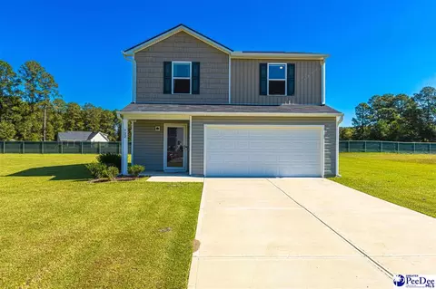 722 Twin Oaks Cir, Lake City, SC 29560