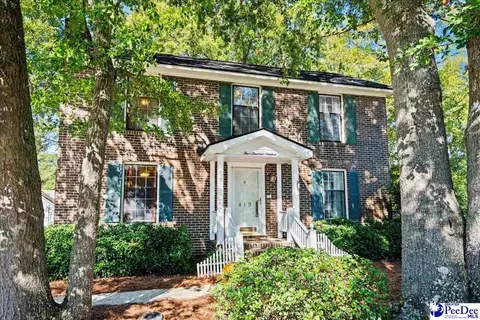 419 Chippenham Ln, Florence, SC 29501