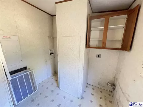 2741 Laurel Cirlce, Florence, SC 29506 photo 9