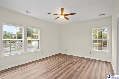 400 S Thomas Rd, Florence, SC 29501 photo 4