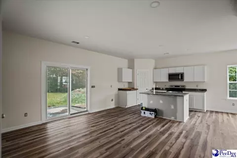 400 S Thomas Rd, Florence, SC 29501 photo 11
