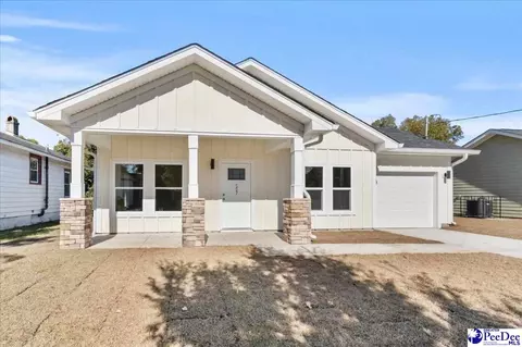 557 E Pine St, Florence, SC 29506