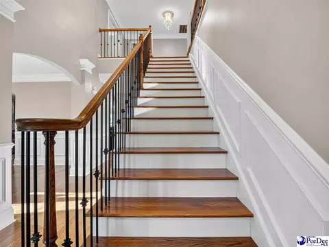 Entry Way - 3184 Greystone Dr, Florence, SC 29501 photo 4 of 7