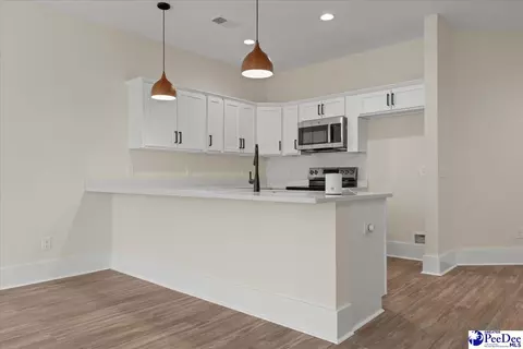 Kitchen - 133 E Pine St, Florence, SC 29506 photo 2 of 5