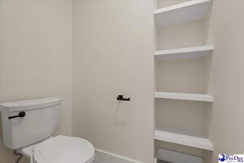 Bath - 133 E Pine St, Florence, SC 29506 photo 7 of 9