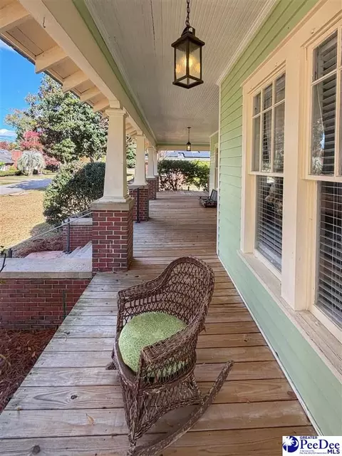 300 N 10th Ave, Dillon, SC 29536 photo 4
