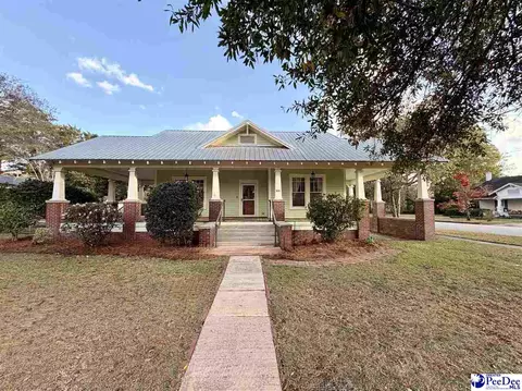 300 N 10th Ave, Dillon, SC 29536 photo 1