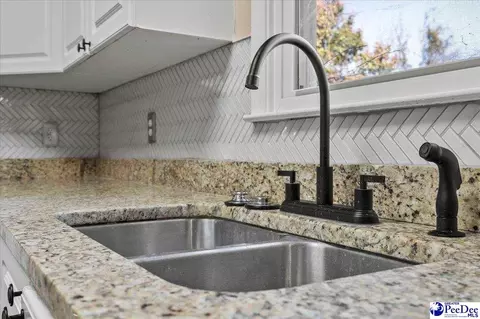 3326 W Hampton Pointe Dr, Florence, SC 29501 photo 32