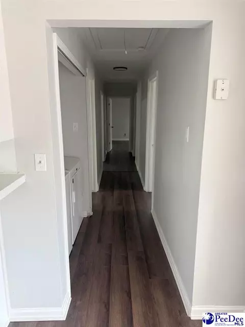 Entry Way - 81 Gary Ln, Cheraw, SC 29520 photo 1 of 1