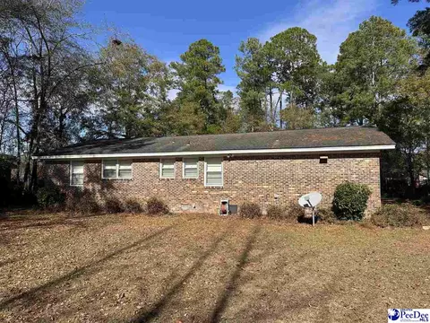 Exterior - 616 Lennon Ct, Dillon, SC 29536 photo 2 of 3