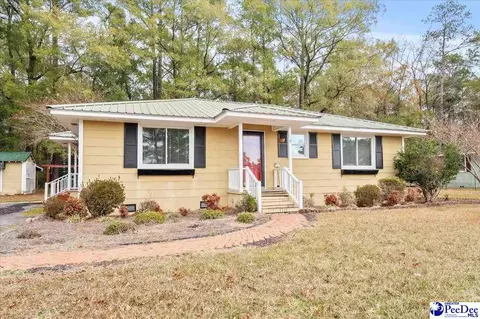 610 S Trade St, Pamplico, SC 29583