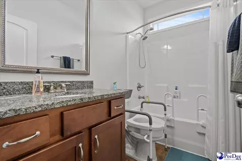 Bath - 1057 Grove Blvd, Florence, SC 29501 photo 1 of 4
