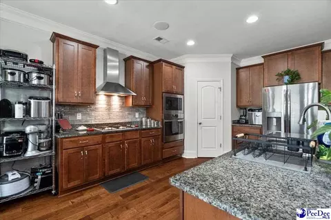 Kitchen - 1057 Grove Blvd, Florence, SC 29501 photo 4 of 7