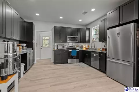 249 E Main St, Scranton, SC 29591 photo 9