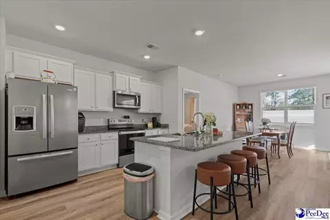 2071 E Paces Trl, Darlington, SC 29532 photo 3
