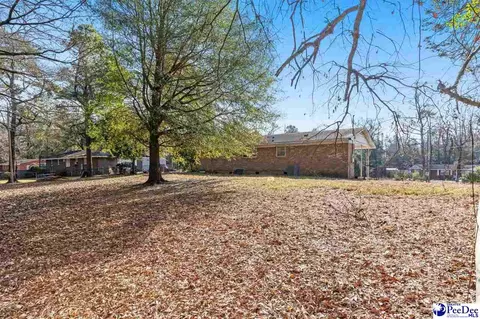 Exterior - 3311 E Bennett Dr, Florence, SC 29506 photo 4 of 9